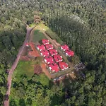 Goldenoaks Resort