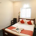 Unique Resort Inn Yercaud