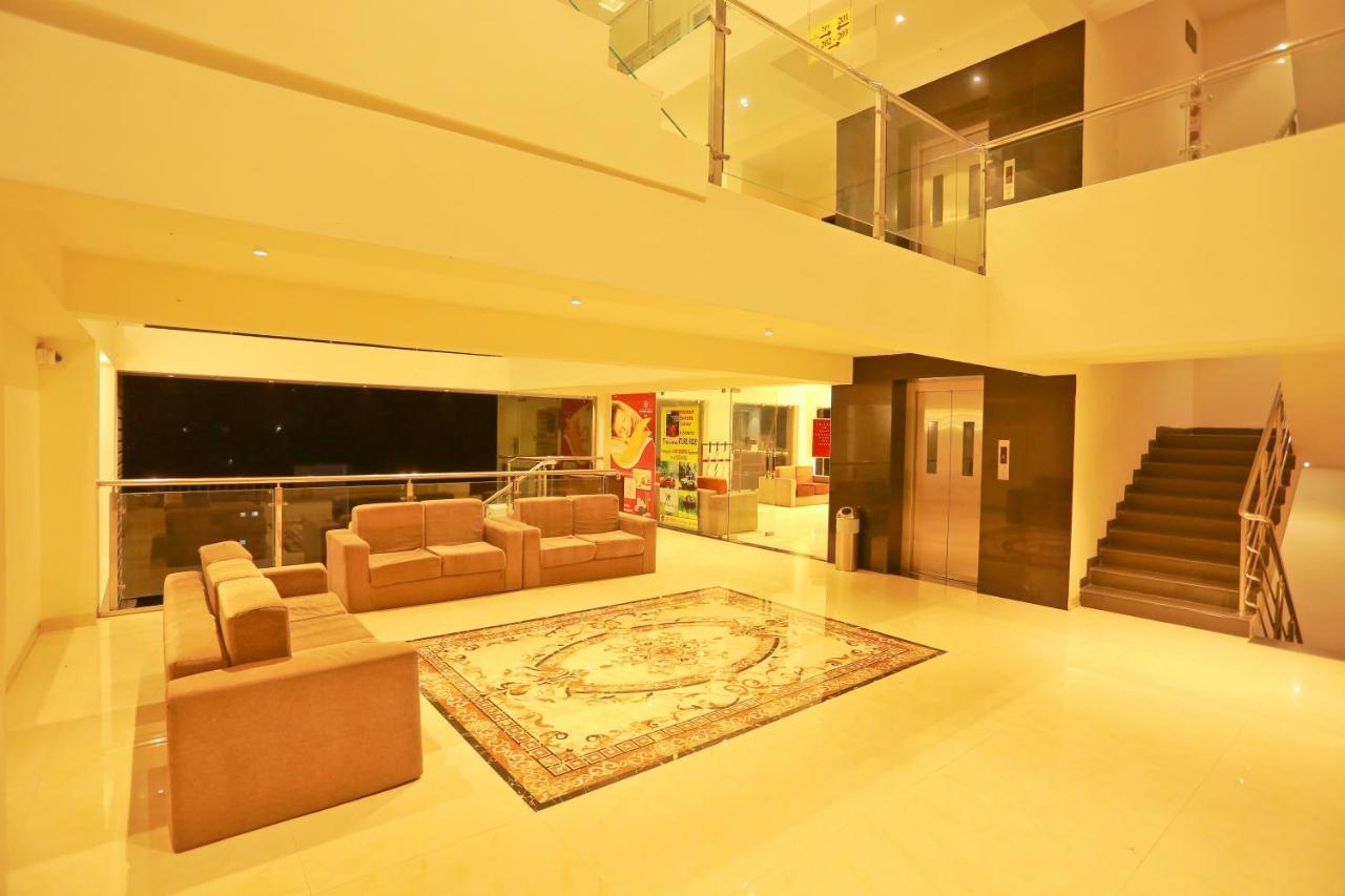 Grand Signature &