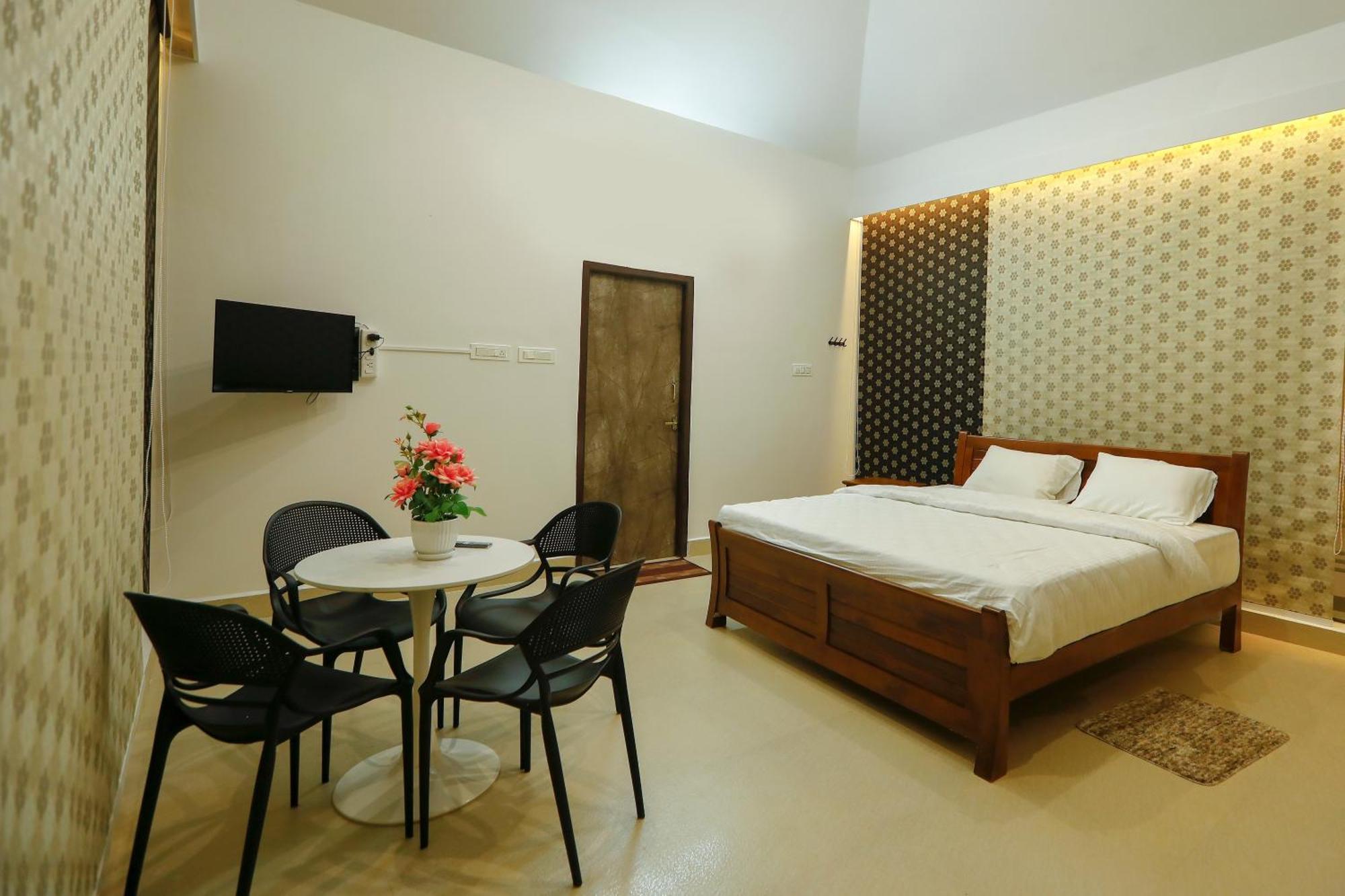 Sun And Adventures Hotel Yercaud
