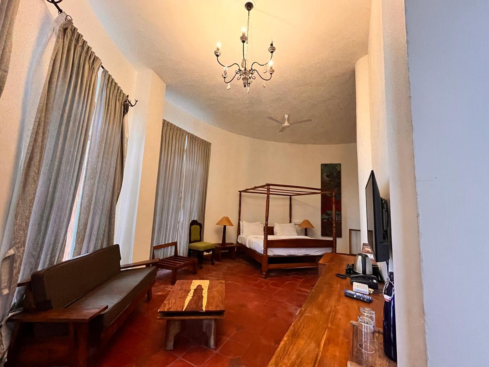 Mango Hill Hotel Yercaud