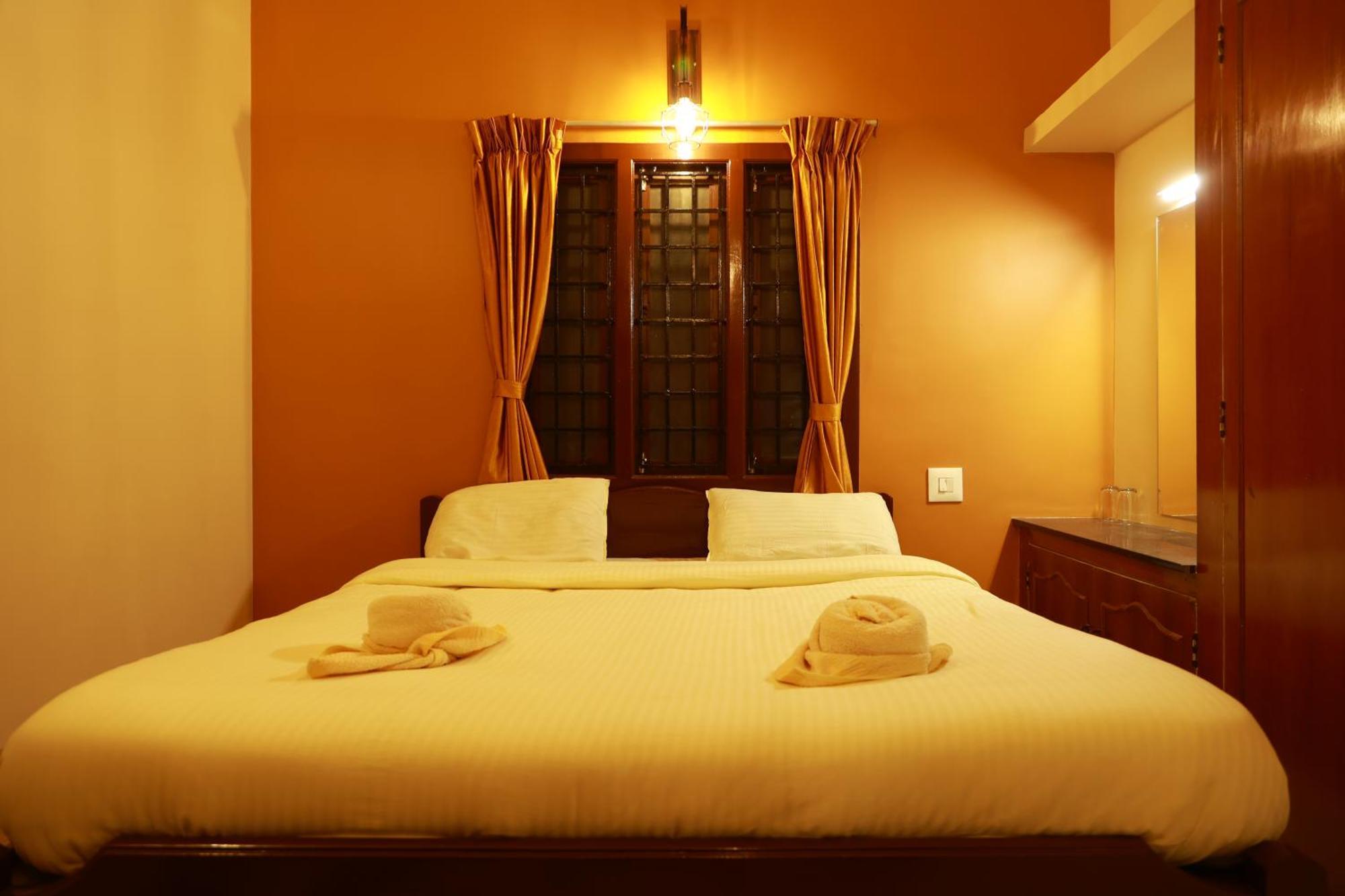Hotel Mm *