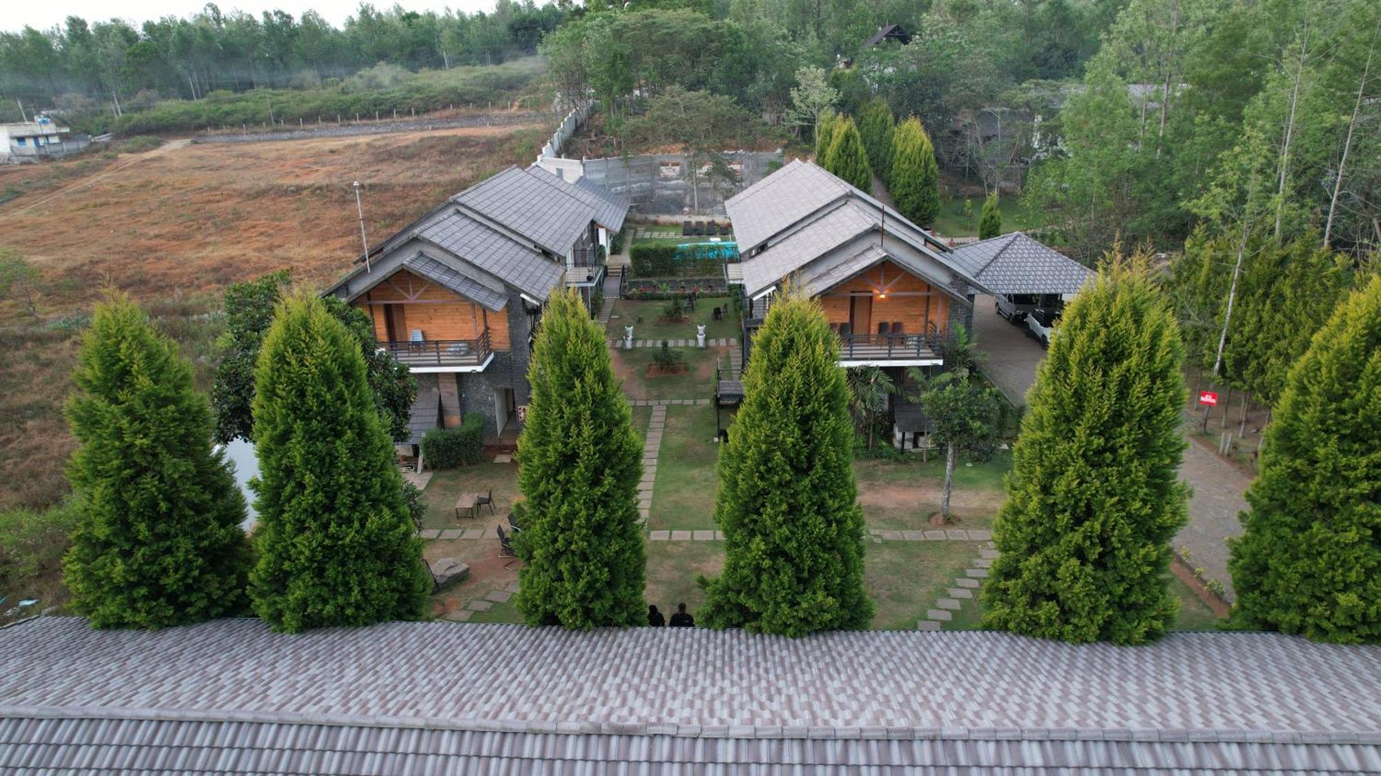 Queens -yellow Lake &spa -yercaud 4*