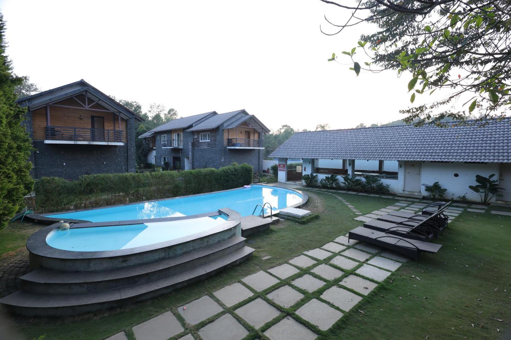 Resort Queens -yellow Lake &spa -yercaud Yercaud