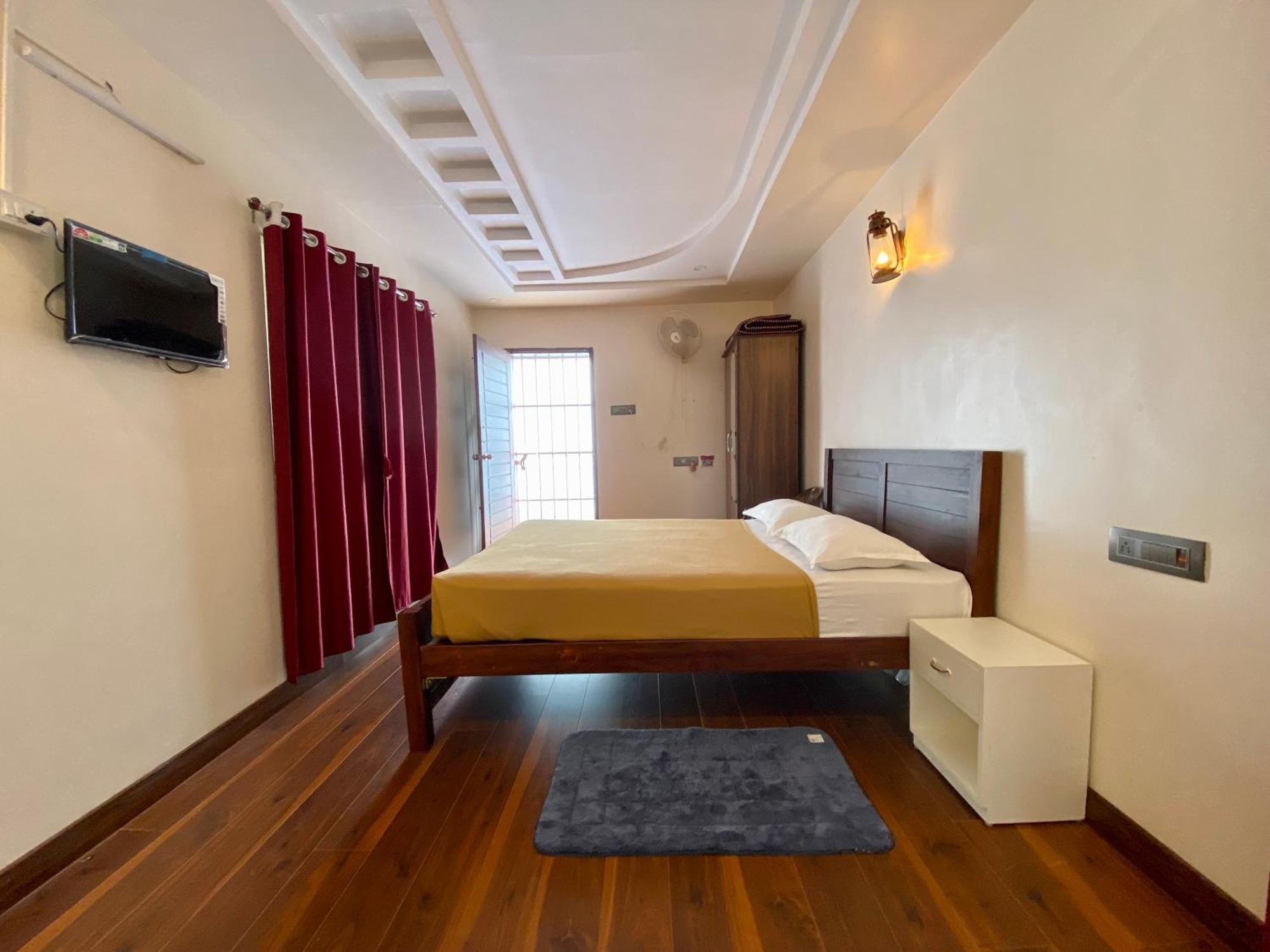 Weekend Luxury Villa, Yercaud