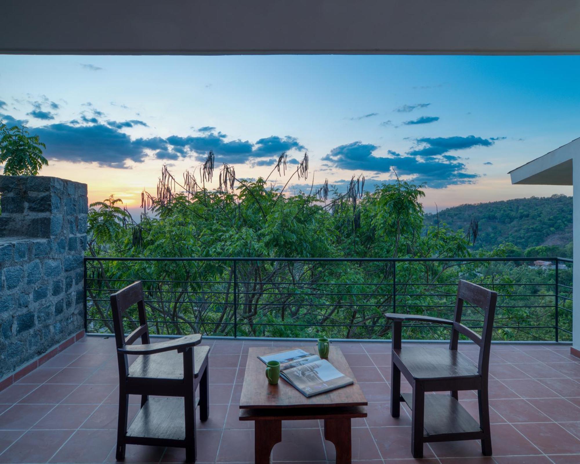 Hotel Mango Hill Yercaud