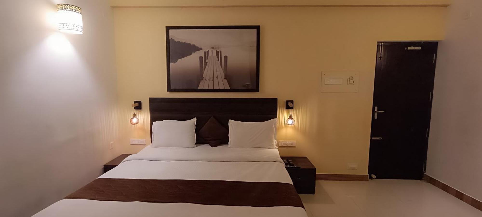 Premier Hotel Yercaud
