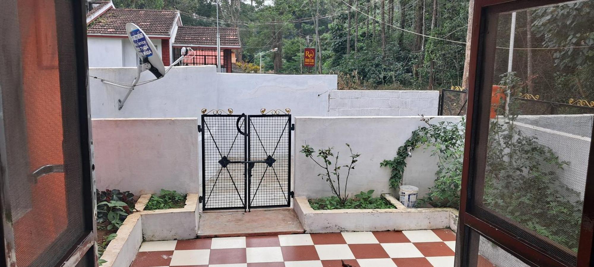 Jayam Yercaud
