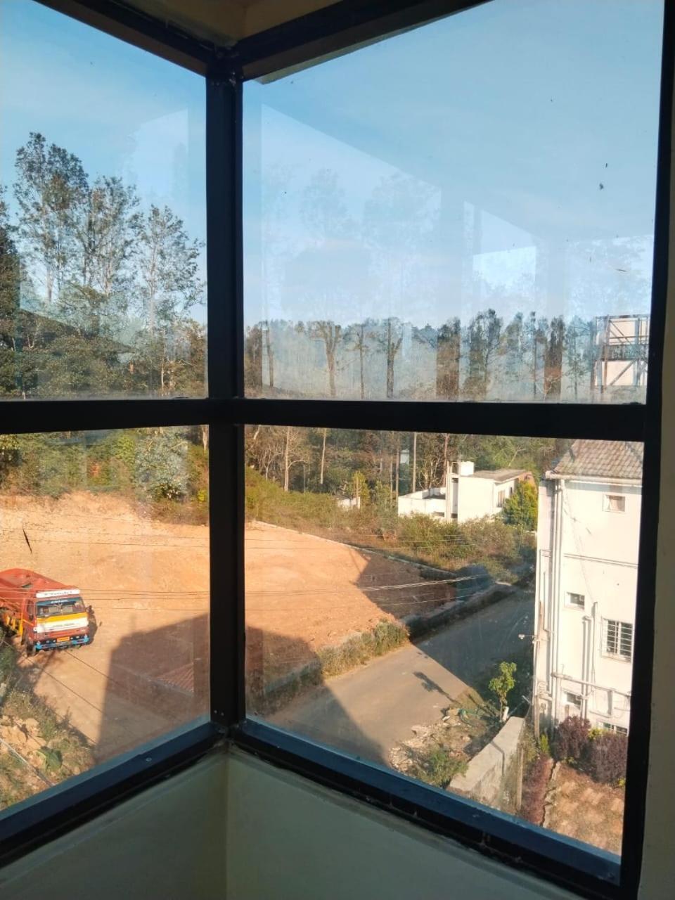 Hostel Unique *