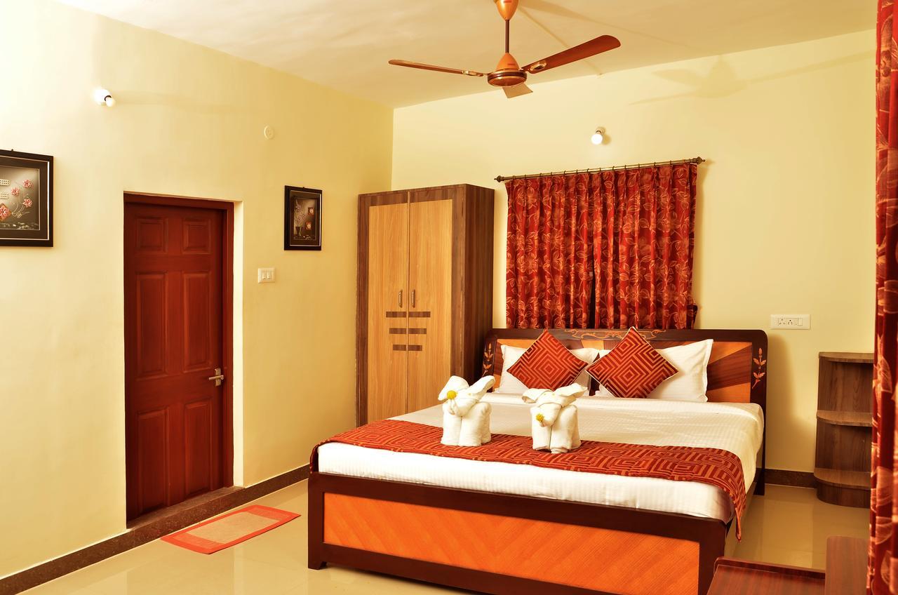 Gvs Residency 2* Yercaud