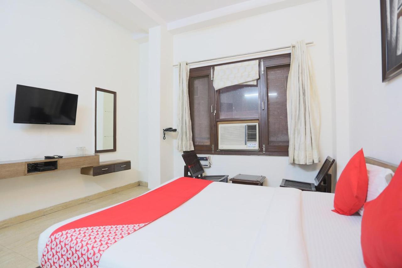 Hotel Oyo 70467 Tt Nalin 3*