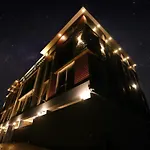 Le Cressida Hotel