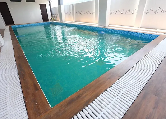 Le Cressida Hotel