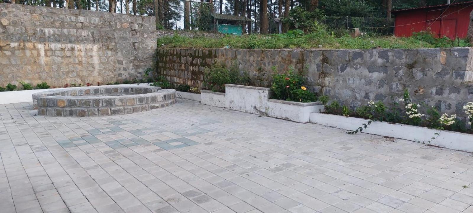 Hilltop In Greany Meadows * Yercaud
