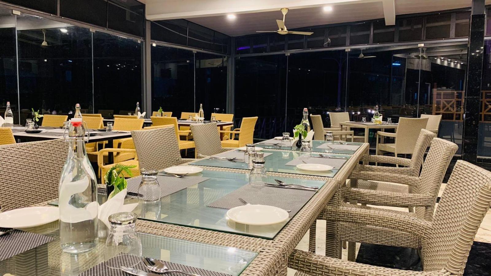 Mainland & By Kolaahalam Hotel