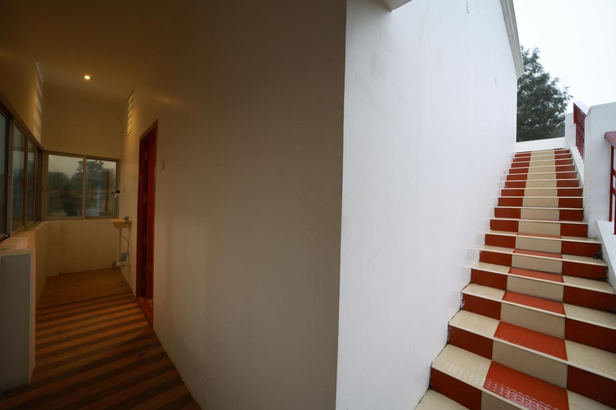 Guest house Chithralaya